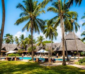 BLUEBAY BEACH RESORT & SPA