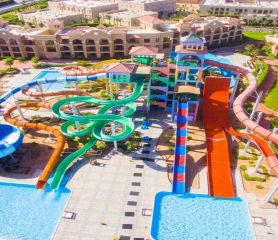 Charmillion Gardens Aqua Park Superior